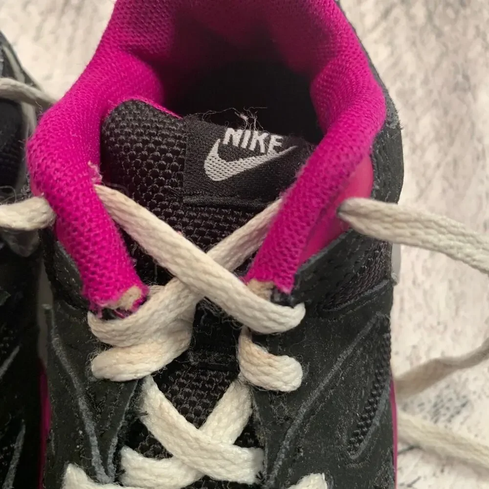 NIKE Toddler Lace Up Running Shoe 397281-016 / Black/Purple - Size: 6C